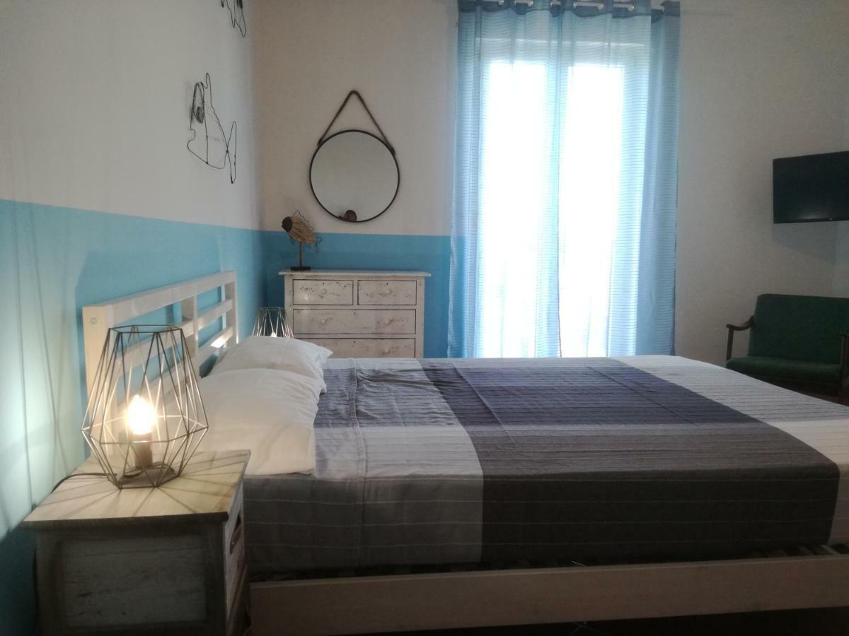 Ferienwohnung Via Crispi - Dimora Di Mare Porto Empedocle Exterior foto